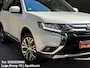 Mitsubishi Outlander 2.0 ClearTec Automaat Navi Camera Xenon CarPlay Climate Cruise Ctr Stoelverwarming Full Options