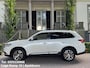 Mitsubishi Outlander 2.0 ClearTec Automaat Navi Camera Xenon CarPlay Climate Cruise Ctr Stoelverwarming Full Options