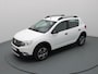 Dacia Sandero 90pk TCe Easy-R Stepway Serie Limitee 15th Anniv. Automaat Camera | Climate | Cruise | Navi | Parkeersens. achter