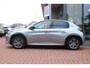 Peugeot e-208 EV 50kWh *Allure* | 3 Fase | Carplay | Camera | Stoel verwarming | PDC | Privacy | Navigatie | Cruise & Climate Control | Bluetooth |