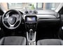 Suzuki Vitara 1.6 High Executive Automaat, Cruise/Climate control, Navigatie, Parkeersensoren v+a, Panoramadak, LM Velgen,