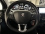 Peugeot 208 1.2 PureTech Signature | Parkeersensoren | Navigatie