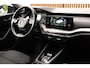 Skoda Octavia Combi 1.5 e-TSI Business Edition Plus/Camera/Stoelverwarming/Carplay/Keyless