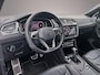 Volkswagen Tiguan 1.5 TSI R-Line Business+ 150pk DSG, Lederen bekleding, Panoramadak, Black style, Trekhaak, Stoelverwarming, Stuurverwarming, Elektrische achterklep, Adaptieve cruise control, Dynamic chassis control, Navigatie, App connect