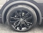 Volkswagen Tiguan 1.5 TSI R-Line Business+ 150pk DSG, Lederen bekleding, Panoramadak, Black style, Trekhaak, Stoelverwarming, Stuurverwarming, Elektrische achterklep, Adaptieve cruise control, Dynamic chassis control, Navigatie, App connect