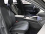 Peugeot 308 SW 1.2 130PK Allure Pack Business | AppleCarPlay/AndroidAuto | 17"LMV | Navigatie | Adaptive Cruise Control | Climate Control | Camera | Keyless | Privacy Glass | Isofix | Parkeersensoren |