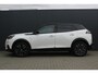 Peugeot 2008 1.2 GT Pack Automaat | incl. 12 maanden garantie | Trekhaak | LED | 18" velgen | DAB+ | Focal Audio System | Keyless entry + start | Grootlicht assist | Sfeerverlichting | Stoelverwarming | Adaptive cruise control | Schakelflippers | Lane assist | Panoramadak | Zwarte hemel | Navigatie |