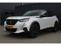 Peugeot 2008 1.2 GT Pack Automaat | incl. 12 maanden garantie | Trekhaak | LED | 18" velgen | DAB+ | Focal Audio System | Keyless entry + start | Grootlicht assist | Sfeerverlichting | Stoelverwarming | Adaptive cruise control | Schakelflippers | Lane assist | Panoramadak | Zwarte hemel | Navigatie |