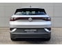 Volkswagen ID.4 Pro 77 kWh Nederlandse Auto / Eerste Eigenaar / 19 inch zomerset en 20 inch winterset / Standkachel / Stoel en stuurverwarming / Parkeercamera / Parkeersensoren / Apple Car Play / Navigatie