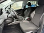 Peugeot 2008 1.2 PureTech Blue Lion Airco | NAVI | Apple carplay | Cruise Control | Dakrails | DAB | Parkeersensoren achter