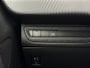 Peugeot 2008 1.2 PureTech Blue Lion Airco | NAVI | Apple carplay | Cruise Control | Dakrails | DAB | Parkeersensoren achter