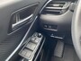 Toyota C-HR 1.8 Hybrid Business Plus / Automaat / Adaptieve Cruise-Control / Climate-Control / Apple-Carplay & Android-Auto / Keyless / LED / Dodehoek-Detectie / DAB Radio-Bluetooth / Getint-Glas / Armsteun V+A / PDC V+A met Camera / 18'' LMV / ENZ.