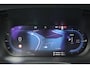 Volvo XC60 2.0 T6 Plug-in hybrid AWD Ultra Dark | Adaptive Cruise Control | Intellisafe Surround | 360 Camera | Elektr. verstelbare voorstoelen + geheugen | Stoelverwarming voor + achter | Verwarmd stuurwiel | Trekhaak | Lederen dashboard | Head-up display | Parkeersensoren voor + achter | Harman Kardon Audio | Elektr. bedienbaar schuif-\-kanteldak | Google services | Adaptieve LED koplampen |
