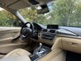 BMW 3-Serie 320i High Executive Dealer onderhouden