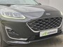 Ford Kuga 2.5 PHEV Plug-in Vignale Automaat / Fabrieksgarantie tot 04-2026 / Driver Assistance Pack / Technology Pack / Dealer Onderhouden / HUD / Apple Carplay Android Auto / Stuur-, Stoel en Achterbankverwarming / Adaptief CC / Voorruit verwarming / Elektrische achterklep /