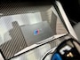 BMW i4 M50 84 kWh *M-Sport* Schuif/Kantel dak / Carbon / LASER LED / HUD / Harman Kardon / 360 Camera / Elek. Trekhaak / Org.NL!
