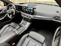 BMW i4 M50 84 kWh *M-Sport* Schuif/Kantel dak / Carbon / LASER LED / HUD / Harman Kardon / 360 Camera / Elek. Trekhaak / Org.NL!