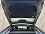 BMW i4 M50 84 kWh *M-Sport* Schuif/Kantel dak / Carbon / LASER LED / HUD / Harman Kardon / 360 Camera / Elek. Trekhaak / Org.NL!