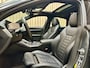 BMW i4 M50 84 kWh *M-Sport* Schuif/Kantel dak / Carbon / LASER LED / HUD / Harman Kardon / 360 Camera / Elek. Trekhaak / Org.NL!