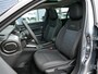 Jeep Avenger 1.2 e-Hybrid Summit | €2.650,- VOORDEEL!| Uit voorraad leverbaar! | Panoramadak | Adaptive Cruise Control | JBL Audio | Stoelverwarming | Trekhaak | Climate Control | Navigatie | Elektrische achterklep
