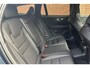 Volvo V60 T6 Plug-in hybrid AWD Core | Verwarmbare voorstoelen | Verwarmbaar stuurwiel | Verwarmbare achterbank | Blindspot | 19 inch Lichtmetalen velgen
