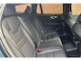 Volvo V60 T6 Plug-in hybrid AWD Essential | Verwarmbare voorstoelen | Verwarmbaar stuurwiel | Verwarmbare achterbank | Blindspot | 19 inch Lichtmetalen velgen
