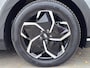 Hyundai Ioniq 5 Connect 77.4 kWh / 100% SOH/ Fabrieksgarantie 12-2029 / Origineel NL auto / Allseason banden / 3 Fasen laden / Navigatie / Camera / Stuur- en stoelverwarming / Bose audio / DAB / Android Auto / Apple Carplay /