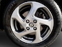 Toyota Yaris 1.5 Hybrid Dynamic Limited | Navigatie | Camera | LM Velgen |
