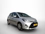 Toyota Yaris 1.5 Hybrid Dynamic Limited | Navigatie | Camera | LM Velgen |