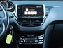 Peugeot 2008 1.2 PureTech Allure Automaat | Parelmoer | Achteruitrij-camera | Apple Carplay & Android Auto | Getinte Achterruit