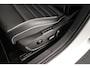 Volkswagen Golf 1.5 eHybrid GTE 272pk DSG Automaat, Panoramadak, Trekhaak, Lederen bekleding, Stoelverwarming, Black style, Achteruitrijcamera, Elektrisch verstelbare stoel, Dodehoeksensor, Adaptief onderstel