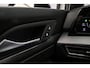 Volkswagen Golf 1.5 eHybrid GTE 272pk DSG Automaat, Panoramadak, Trekhaak, Lederen bekleding, Stoelverwarming, Black style, Achteruitrijcamera, Elektrisch verstelbare stoel, Dodehoeksensor, Adaptief onderstel