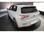 Volkswagen Golf 1.5 eTSI R-Line Edition 150pk DSG Automaat, Panoramadak, Harman Kardon sound, Side assist, Stoelverwarming, Achteruitrijcamera, Adaptive cruise control