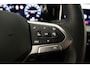Volkswagen Golf 1.5 eTSI R-Line Edition 150pk DSG Automaat, Panoramadak, Harman Kardon sound, Side assist, Stoelverwarming, Achteruitrijcamera, Adaptive cruise control