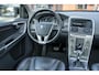 Volvo XC60 2.4 D4 R-DESIGN / TREKHAAK / PANO