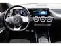 Mercedes-Benz B-klasse 180 Business Solution AMG l Navigatie l Trekhaak l AMG-Pakket