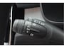 Volvo XC40 1.5 T4 Recharge R-Design Expression Cruise, Camera, Stuur/Stoel verwarming, Elek. achterklep, Carplay