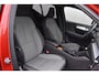 Volvo XC40 1.5 T4 Recharge R-Design Expression Cruise, Camera, Stuur/Stoel verwarming, Elek. achterklep, Carplay