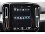 Volvo XC40 1.5 T4 Recharge R-Design Expression Cruise, Camera, Stuur/Stoel verwarming, Elek. achterklep, Carplay