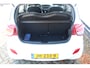 Hyundai i10 1.0i i-Motion Premium Cruise controle l Parkeersensoren achter l Airco l Bluetooth l CD speler l