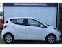 Hyundai i10 1.0i i-Motion Premium Cruise controle l Parkeersensoren achter l Airco l Bluetooth l CD speler l