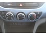 Hyundai i10 1.0i i-Motion Premium Cruise controle l Parkeersensoren achter l Airco l Bluetooth l CD speler l
