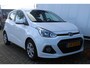 Hyundai i10 1.0i i-Motion Premium Cruise controle l Parkeersensoren achter l Airco l Bluetooth l CD speler l