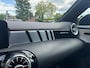 Mercedes-Benz A-klasse A 180 Business Solution AMG | NL Auto | Sfeerverlichting | Burmester | Pano | Memory | Stoelverwarming | Camera |