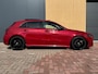 Mercedes-Benz A-klasse A 180 Business Solution AMG | NL Auto | Sfeerverlichting | Burmester | Pano | Memory | Stoelverwarming | Camera |