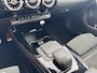 Mercedes-Benz A-klasse A 180 Business Solution AMG | NL Auto | Sfeerverlichting | Burmester | Pano | Memory | Stoelverwarming | Camera |