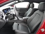 Mercedes-Benz A-klasse 250 e Luxury Line | Panorama - Schuifdak | Trekhaak Wegklapbaar | Sfeerverlichting | Winterpakket | DAB+ Radio | Achteruitrij Camera |