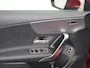 Mercedes-Benz A-klasse 250 e Luxury Line | Panorama - Schuifdak | Trekhaak Wegklapbaar | Sfeerverlichting | Winterpakket | DAB+ Radio | Achteruitrij Camera |