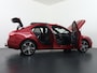 Mercedes-Benz A-klasse 250 e Luxury Line | Panorama - Schuifdak | Trekhaak Wegklapbaar | Sfeerverlichting | Winterpakket | DAB+ Radio | Achteruitrij Camera |