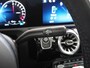 Mercedes-Benz A-klasse 250 e Luxury Line | Panorama - Schuifdak | Trekhaak Wegklapbaar | Sfeerverlichting | Winterpakket | DAB+ Radio | Achteruitrij Camera |